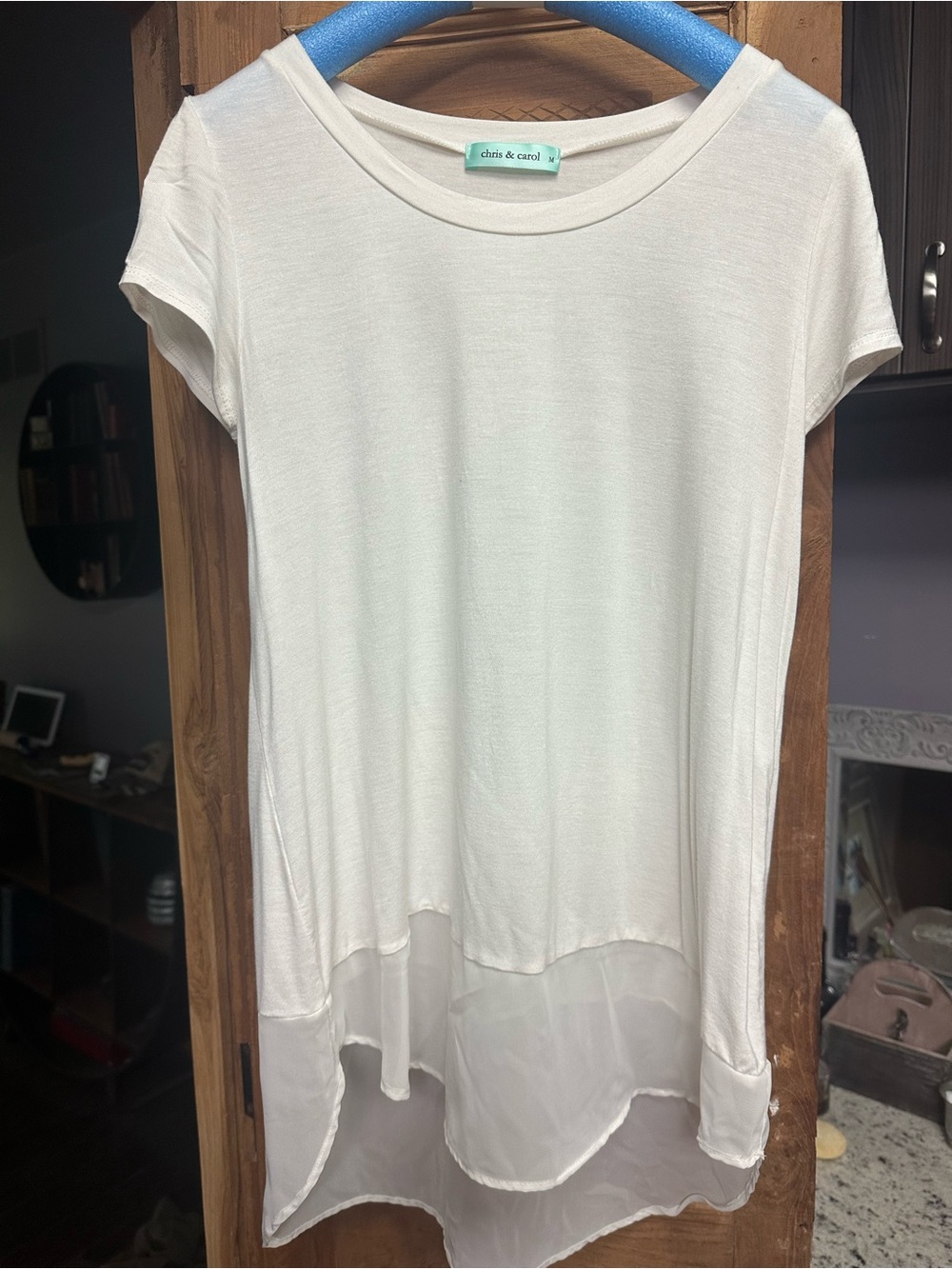Short sleeve blouse sheer bottom great for layering under blazer cardigan medium